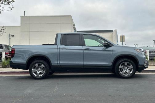 2025 Honda Ridgeline 