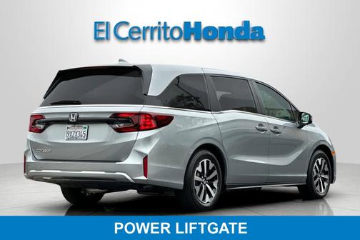 Solar Silver Metallic 2026 Honda Odyssey