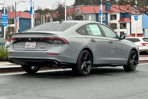 2024 Honda Accord Hybrid 