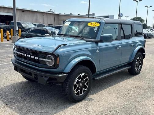 2022 Ford Bronco OUTER BANKS