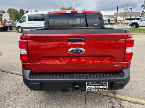 HOT PEPPER RED TC METALLIC 2022 Ford Maverick LARIAT