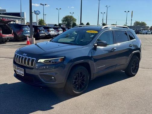 2021 Jeep Cherokee LATITUDE LUX