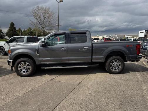 CARBONIZED GRAY 2022 Ford F-250 LARIAT