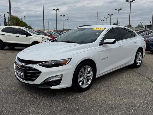 Summit White 2023 Chevrolet Malibu LT W/1LT
