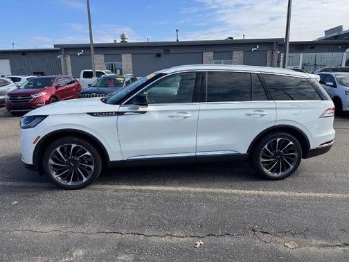 2025 Lincoln Aviator RESERVE