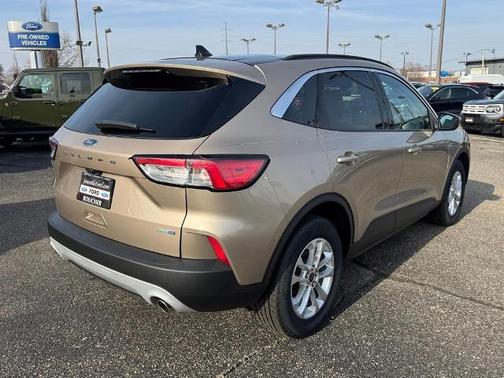 DESERT GOLD METALLIC 2020 Ford Escape SE