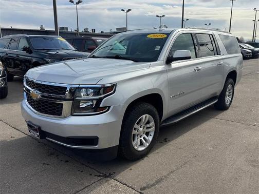 2019 Chevrolet Suburban LT