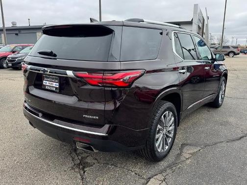 Black Cherry Metallic 2023 Chevrolet Traverse PREMIER