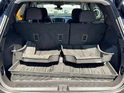 Mosaic Black Metallic 2021 Chevrolet Equinox LT W/1LT