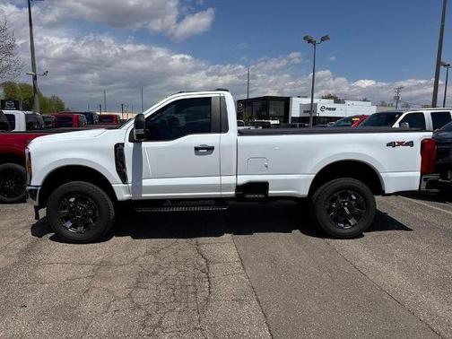 OXFORD WHITE 2024 Ford F-250 XL