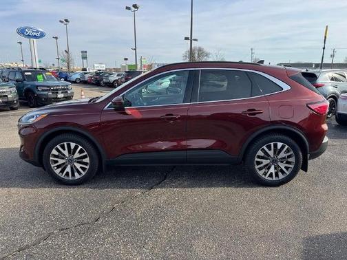 BRONZE FIRE 2021 Ford Escape TITANIUM