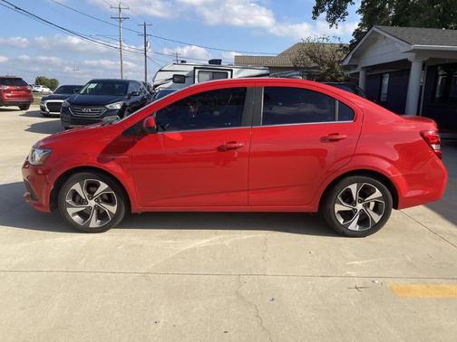 2020 Chevrolet Sonic FWD Sedan Premier