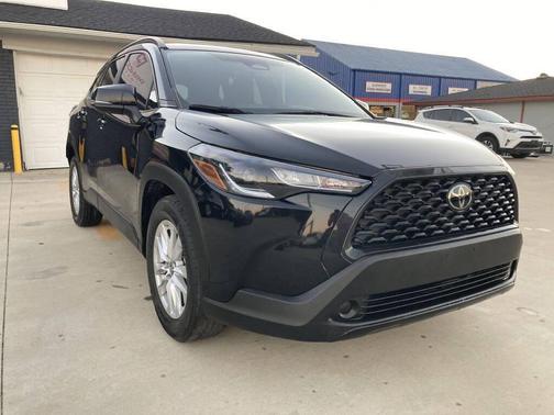 2023 Toyota Corolla Cross LE
