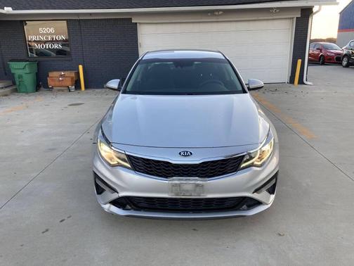 2020 Kia Optima LX