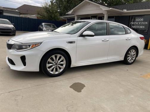 2018 Kia Optima LX