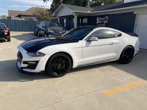 2018 Ford Mustang EcoBoost