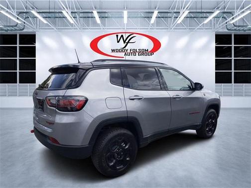 2023 Jeep Compass Trailhawk