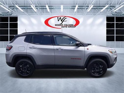 2023 Jeep Compass Trailhawk