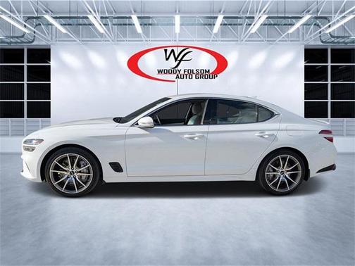 2025 Genesis G70 2.5T