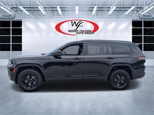 Diamond Black 2026 Jeep Grand Cherokee L Laredo
