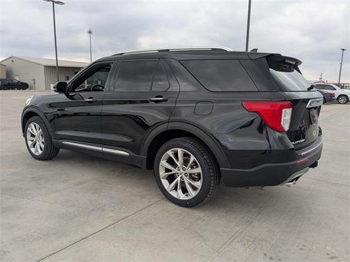 2023 Ford Explorer Platinum