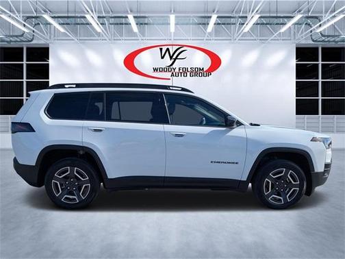 2026 Jeep Cherokee LAREDO/LIMITED