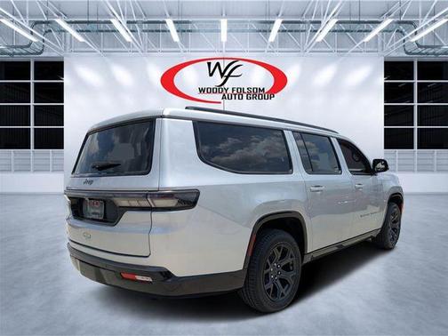 Silver Zynith 2026 Jeep Grand Wagoneer L Limited
