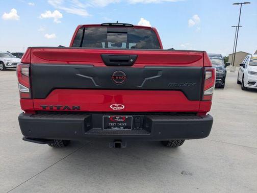 Red Alert 2023 Nissan Titan PRO-4X