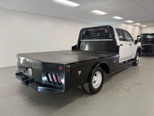 2025 GMC Sierra 3500 Pro