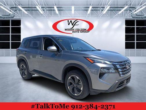 Gun Metallic 2025 Nissan Rogue SV