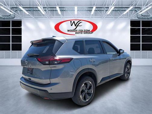 Gun Metallic 2025 Nissan Rogue SV