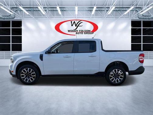 Oxford White 2024 Ford Maverick Lariat