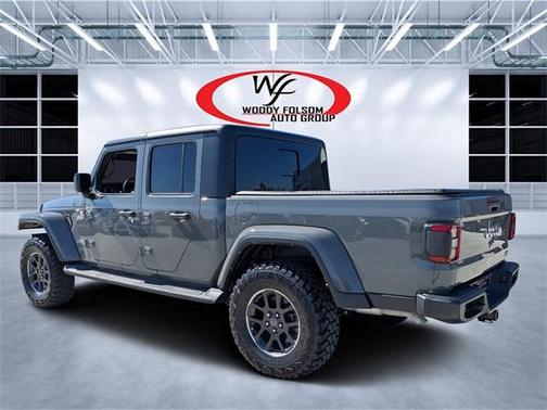 2022 Jeep Gladiator Overland