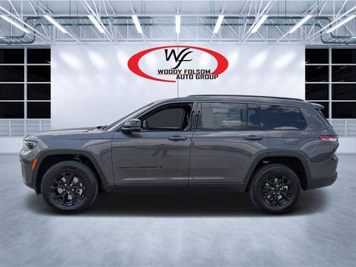Metallic 2026 Jeep Grand Cherokee L Laredo