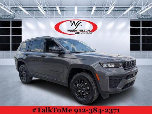 Metallic 2026 Jeep Grand Cherokee L Laredo