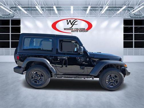 Black Clearcoat 2026 Jeep Wrangler Sport