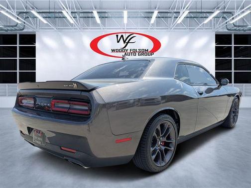 2022 Dodge Challenger R/T Scat Pack