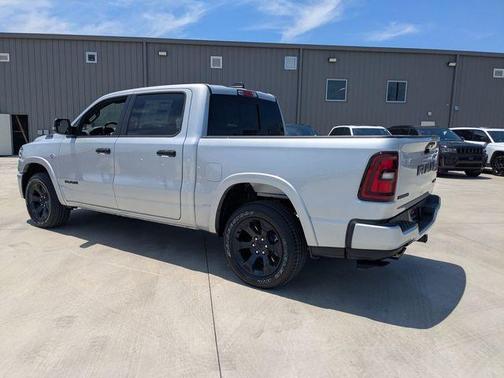 Silver Zynith 2026 RAM 1500 Big Horn/Lone Star