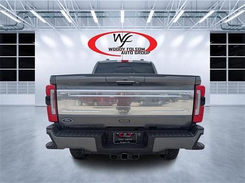 2024 Ford F-350 Platinum