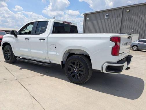 Summit White 2024 Chevrolet Silverado 1500 Custom