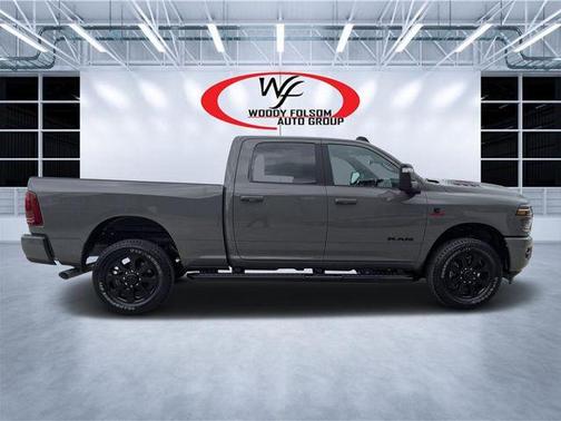 Ceramic White 2026 RAM 2500 Laramie