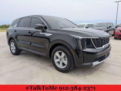 Ebony Black 2026 Kia Sorento LX