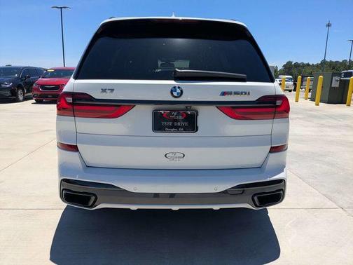 Alpine White 2021 BMW X7 M50i