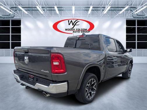 Granite Crystal Clearcoat Metallic 2026 RAM 1500 Laramie