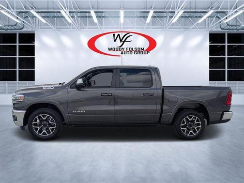Granite Crystal Clearcoat Metallic 2026 RAM 1500 Laramie