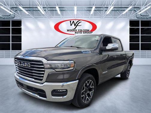 Granite Crystal Clearcoat Metallic 2026 RAM 1500 Laramie