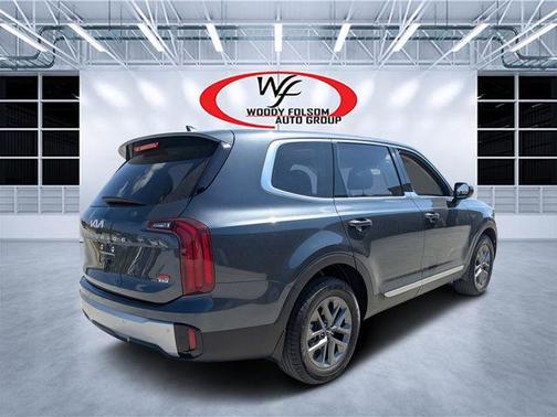 2024 Kia Telluride LX