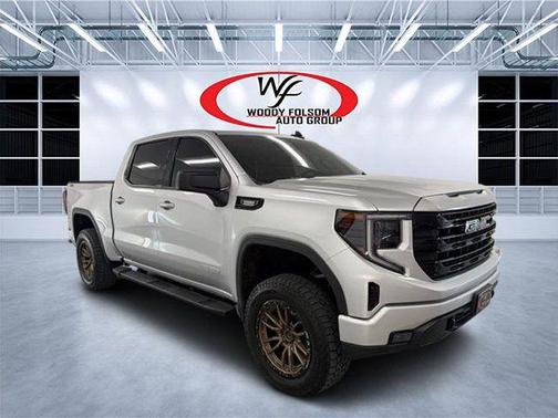 2022 GMC Sierra 1500 Elevation