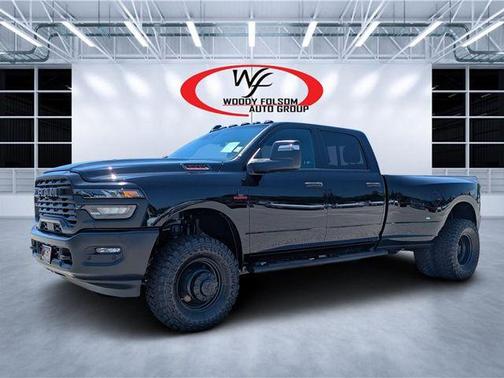 Diamond Black 2026 RAM 3500 Tradesman
