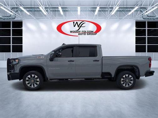 Slate Gray Metallic 2024 Chevrolet Silverado 2500 Custom